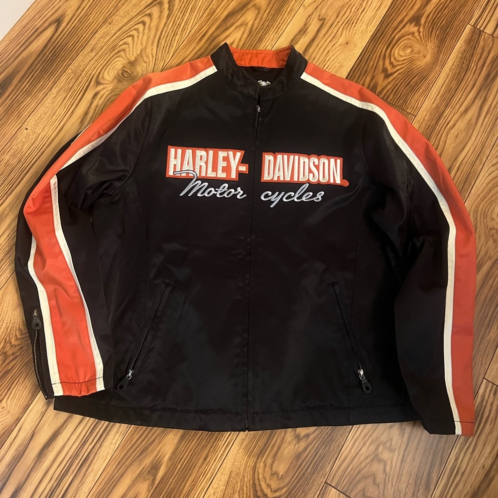 Sold Women’s Harley-Davidson Black Motorcycle Racing Jacket RN 103819 size 1W